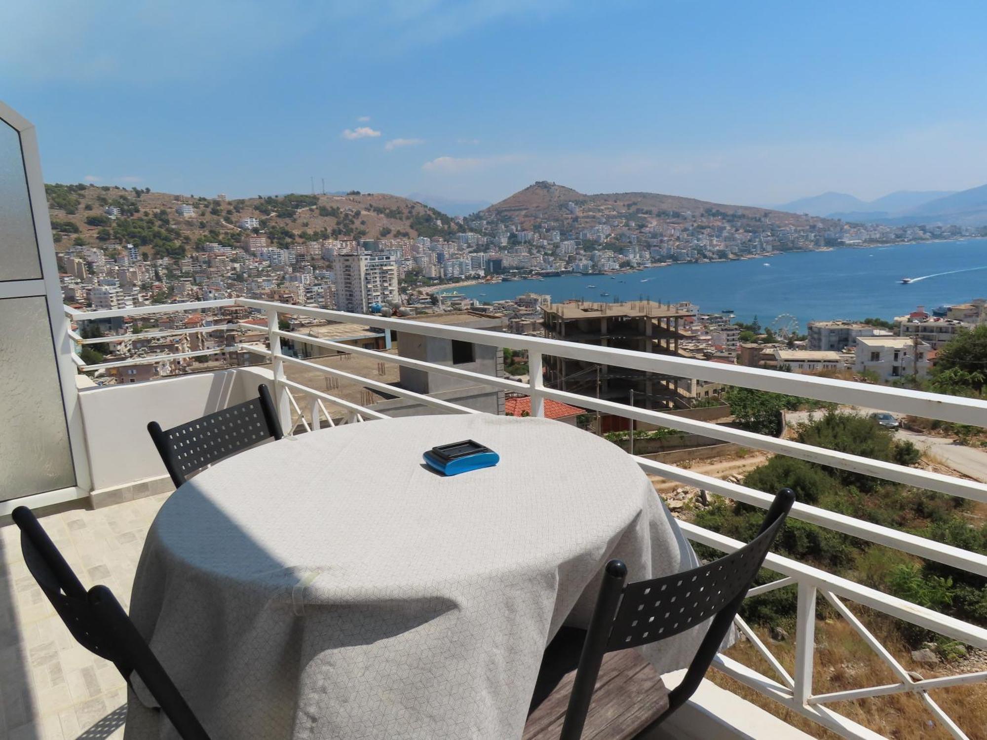 Mariana Apartments Sarandë Exterior foto