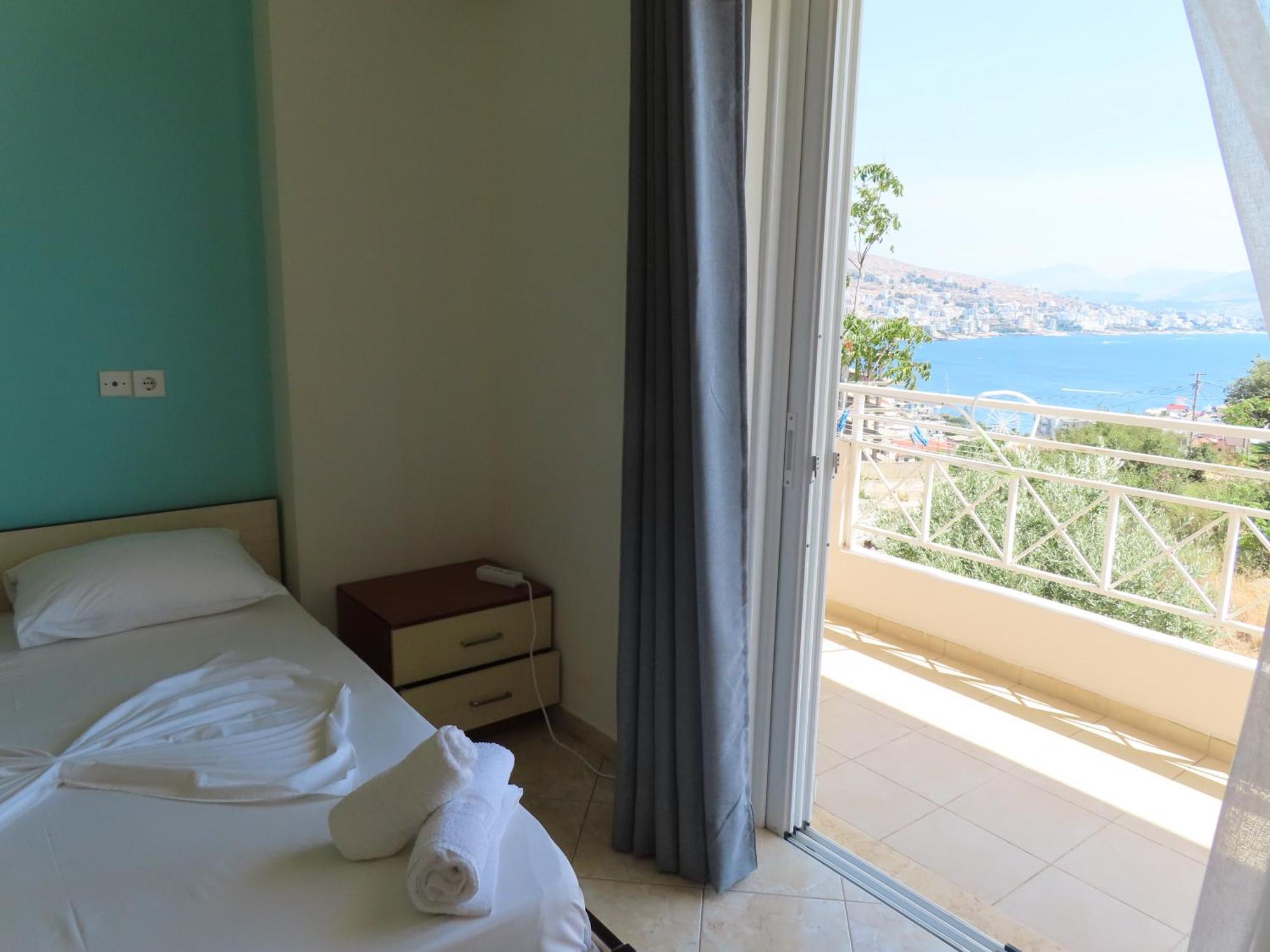 Mariana Apartments Sarandë Exterior foto